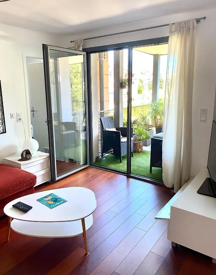 Apartment Appart Cosy Proche Du Lac Avec Terrasse Annecy