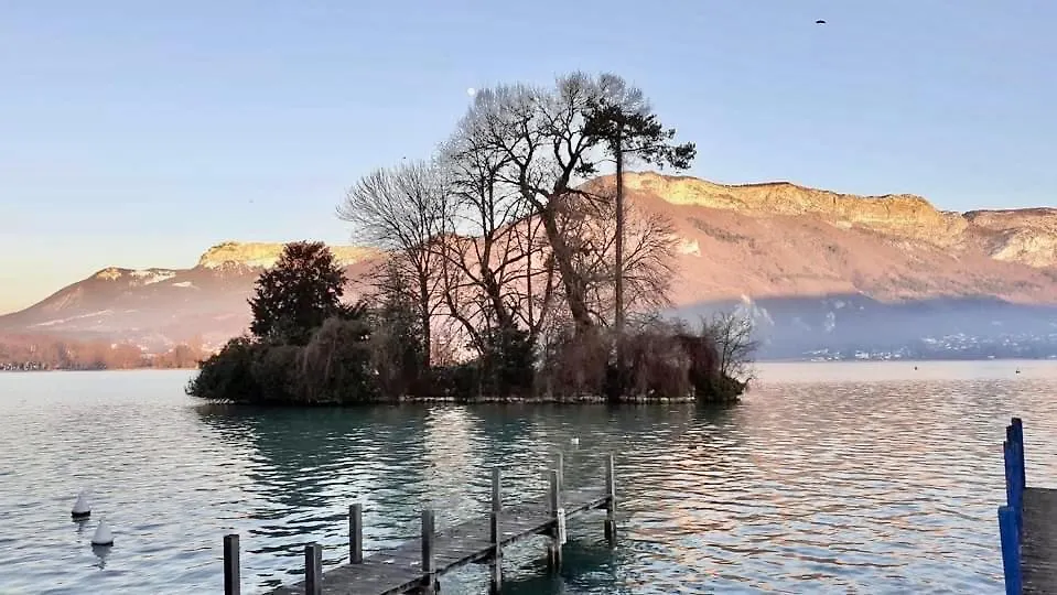 Appart Cosy Proche Du Lac Avec Terrasse location