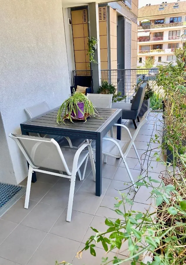 Apartment Appart Cosy Proche Du Lac Avec Terrasse Annecy France