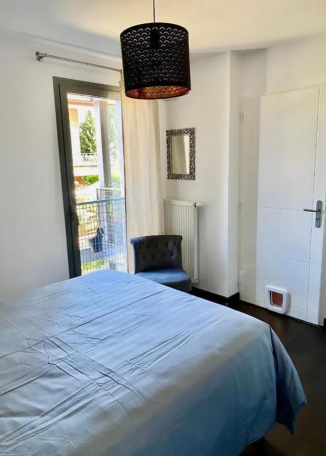 Appart Cosy Proche Du Lac Avec Terrasse Annecy Apartment